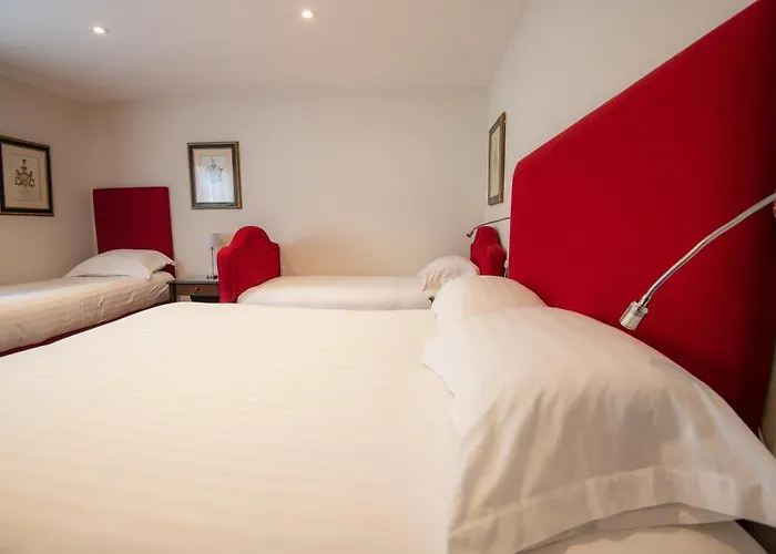 The Skye Inn